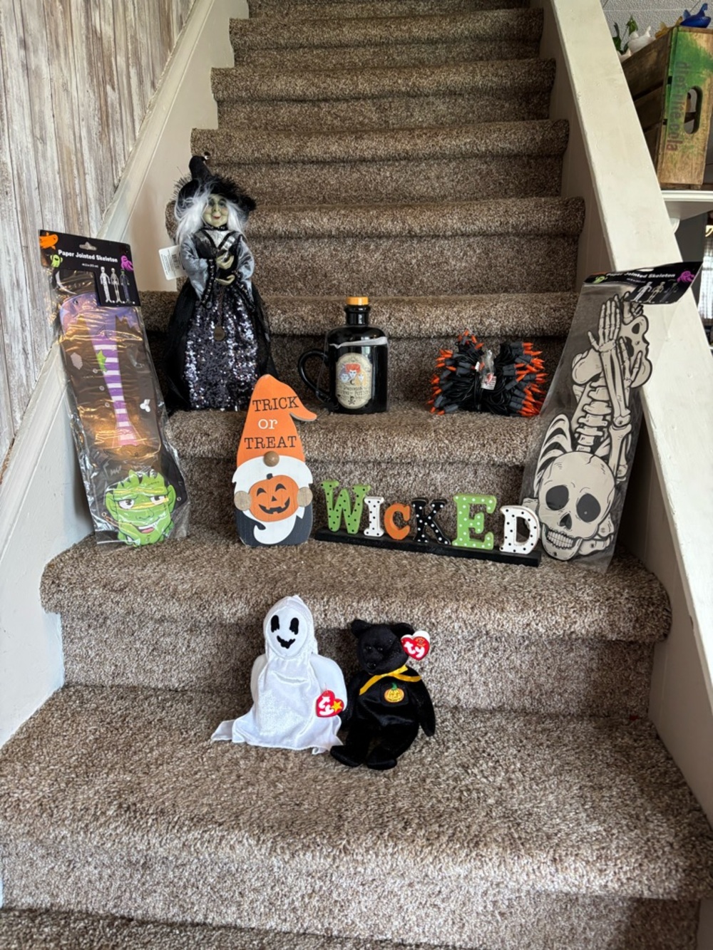 Halloween decor